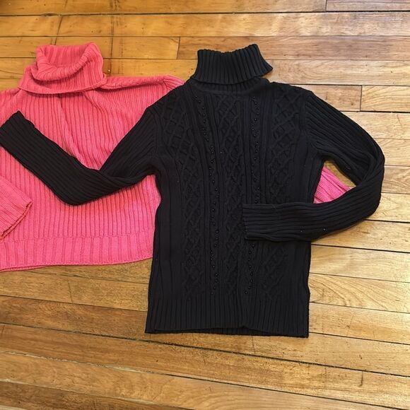 Bundle of 3 Women’s Black and Pink Long Sleeve Sweaters Size Small - Picture 6 of 14